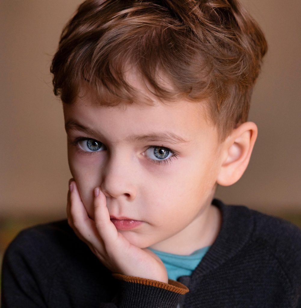 murrrphoto-child-7020050_1920 послуги дітям